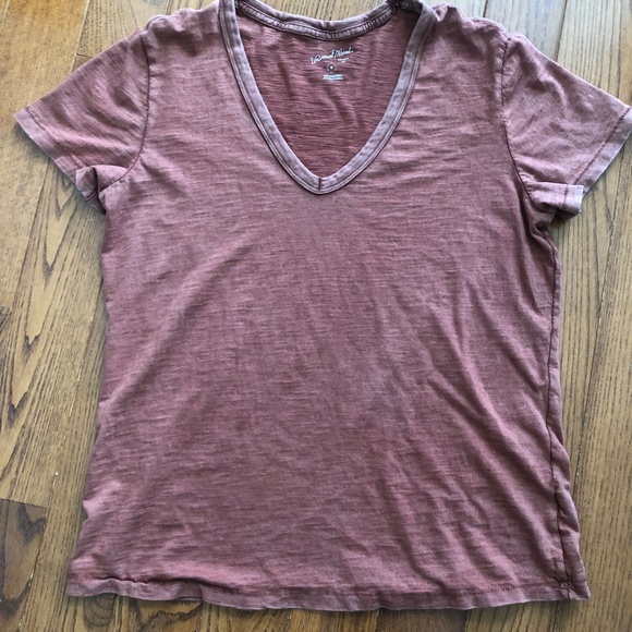 Universal Thread Vintage t-shirt - Picture 1 of 5